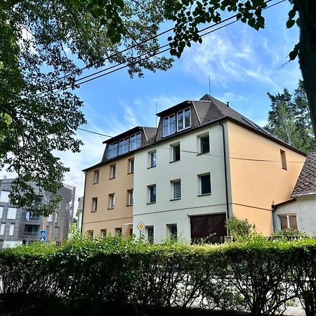 Remote Work Friendly Zahradni Apartman U Jezera Stare Splavy Exterior photo